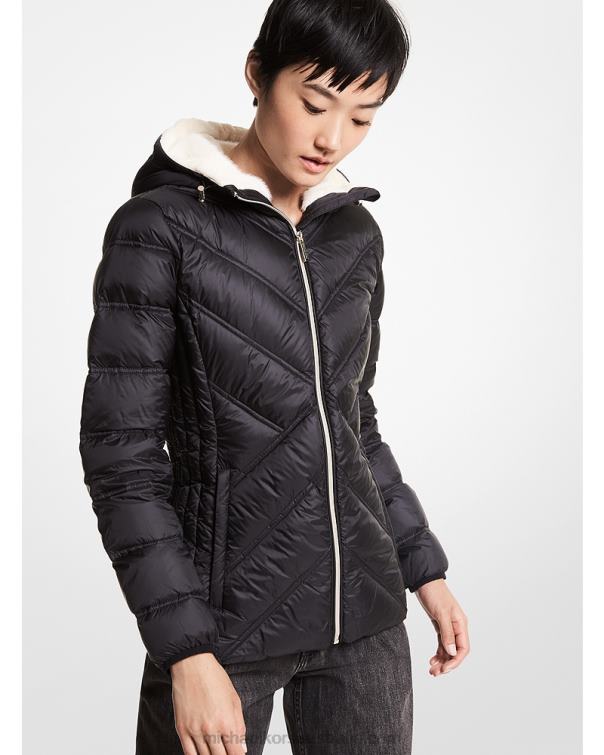 Women Black 4T06F350 Faux Fur-Lined Quilted Nylon Packable Puffer Jacket Michael Kors